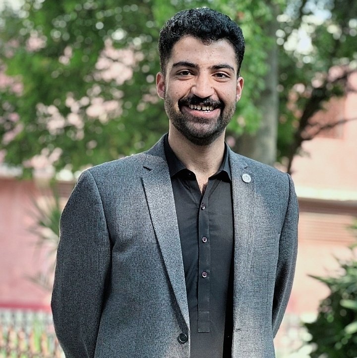 AzazKhyber's tweet photo. #NewProfilePic https://t.co/LGfoQ7FtPZ