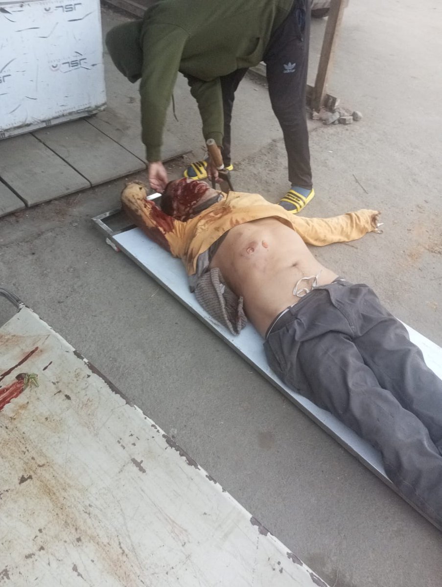 KMeiteis81521's tweet photo. In total, five meitei civilians/ #Farmers have been killed by #KukiMilitants . #KukiAtrocities still continues. #savemeitei #SaveManipurSaveIndia #ManipurViolence #India #KukiWarCrimes @adgpi @narendramodi @AmitShah @VladAdiReturns https://t.co/i9EMH5FxRN