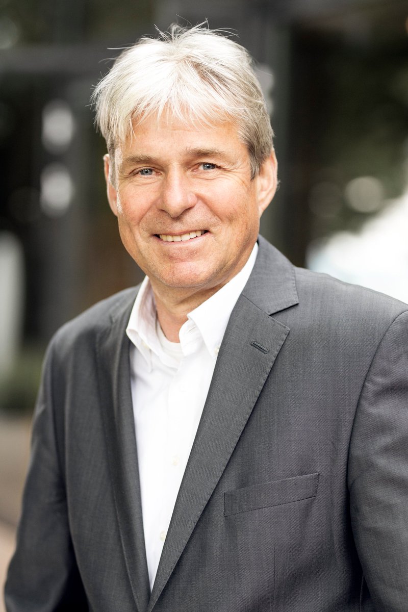 Glückwunsch an die neue Hessische #Landesregierung! Die #Chemie &amp; #Pharma #Industrie bietet Kooperation &amp; Expertise an. Die guten Ansätze im #Koalitionsvertrag sollten schnellstmöglich in konkrete Maßnahmen münden. 👉 bit.ly/48ZfETm <a href="/Boris_Rhein/">Boris Rhein</a> <a href="/cdu_hessen/">CDU Hessen</a> @hessenSPD