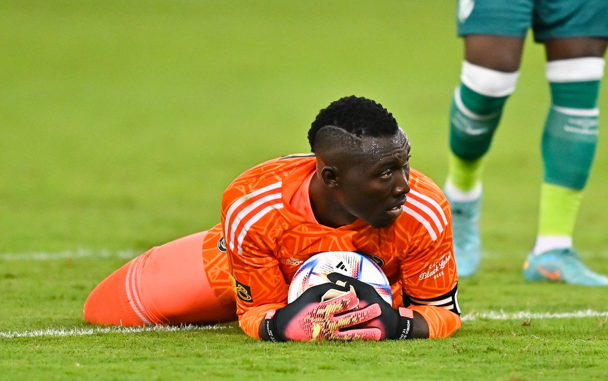 VodacomSoccer's tweet photo. 🇬🇭 One more time for @Rofori31 🇬🇭

Drop a ☠️ for the @orlandopirates goalkeeper and you could unlock @Vodacom airtime – just like that! 📢 https://t.co/ACckpexB5E