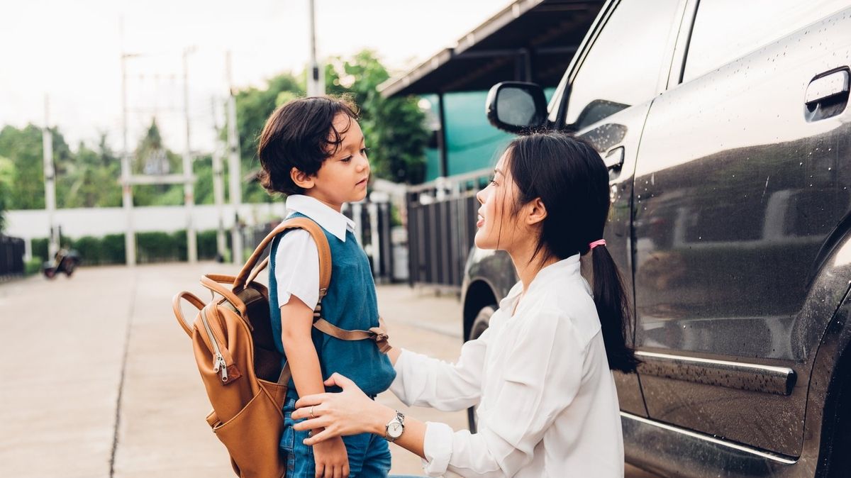 Learn how to manage separation anxiety in children with these effective tips and techniques for parents. 
medriva.com/news/child-and… 

#Parenting #SeparationAnxiety #MentalHealth