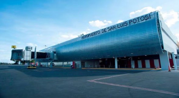 Potosinos_slp's tweet photo. Se incrementa un 18.5% el tráfico de pasajeros internacionales, en el Aeropuerto “Ponciano Arriaga” de San Luis Potosí https://t.co/8iSQAtgY8R vía @GlobalMediaMx https://t.co/fA0YIp0mcq