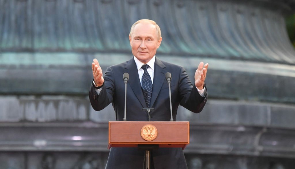 GlobeEyeNews's tweet photo. BREAKING:

Russia: We need to start a new beginning with the establishment of a Palestinian state. https://t.co/D0S6wWqbZb