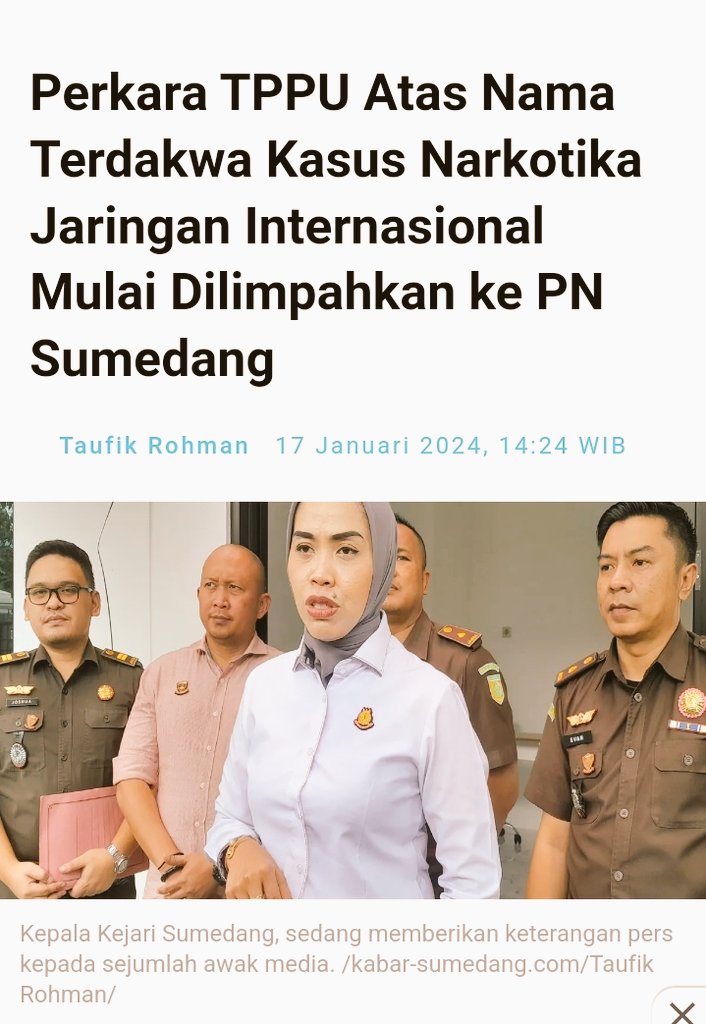 jaksapedia's tweet photo. MODUS KEJAHATAN TPPU ABUN

Sejumlah aset milik gembong narkoba jaringan internasional ini tlh disita Jaksa. Sprt apa modus pencuciannya? Twitter please do your magic like Raffi, Pandji, Heru &amp; Miftah punya gaji selama di Red Sparks &amp; Papua, juga Buya Syakur PBNU. [Utas] https://t.co/HUS9fdWh2r