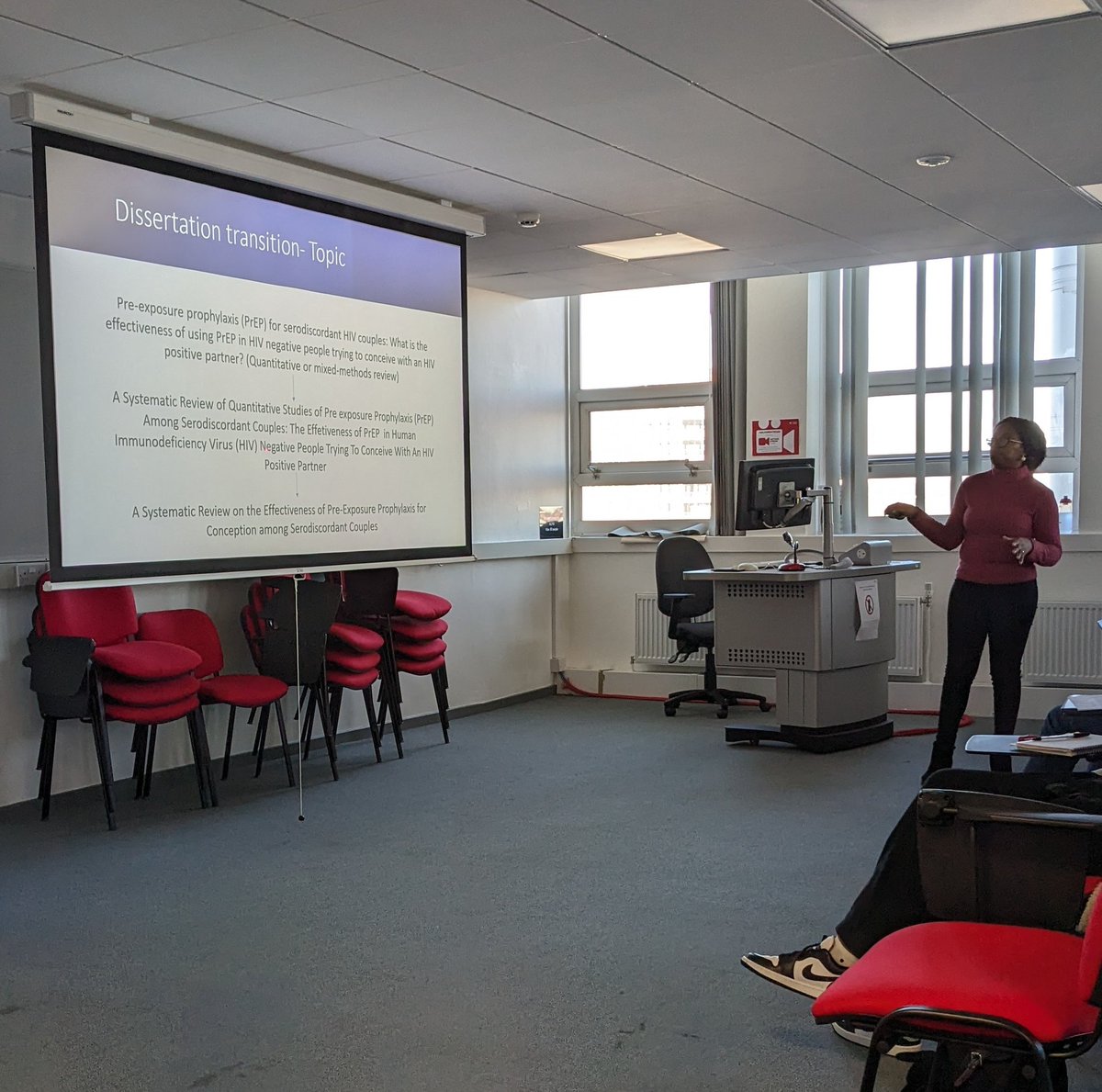 Today we heard from Lydia Kofoworola sharing her success story about her brilliant systematic review on the Effectiveness of Pre-P for conception among HIV serodiscordant couples #PublicHealth #MakeADifference @dralexcc @AMC_83 @ProfPennyCook @mccarthyjets