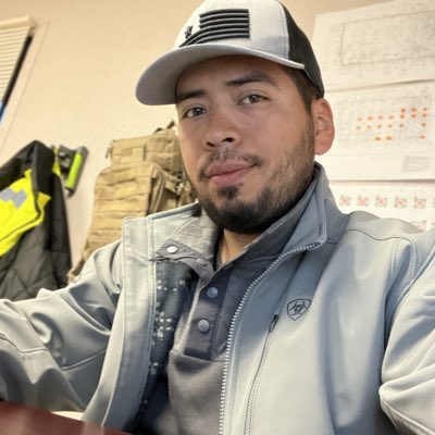 Euriel20's tweet photo. #NewProfilePic https://t.co/u1FLttWUa9