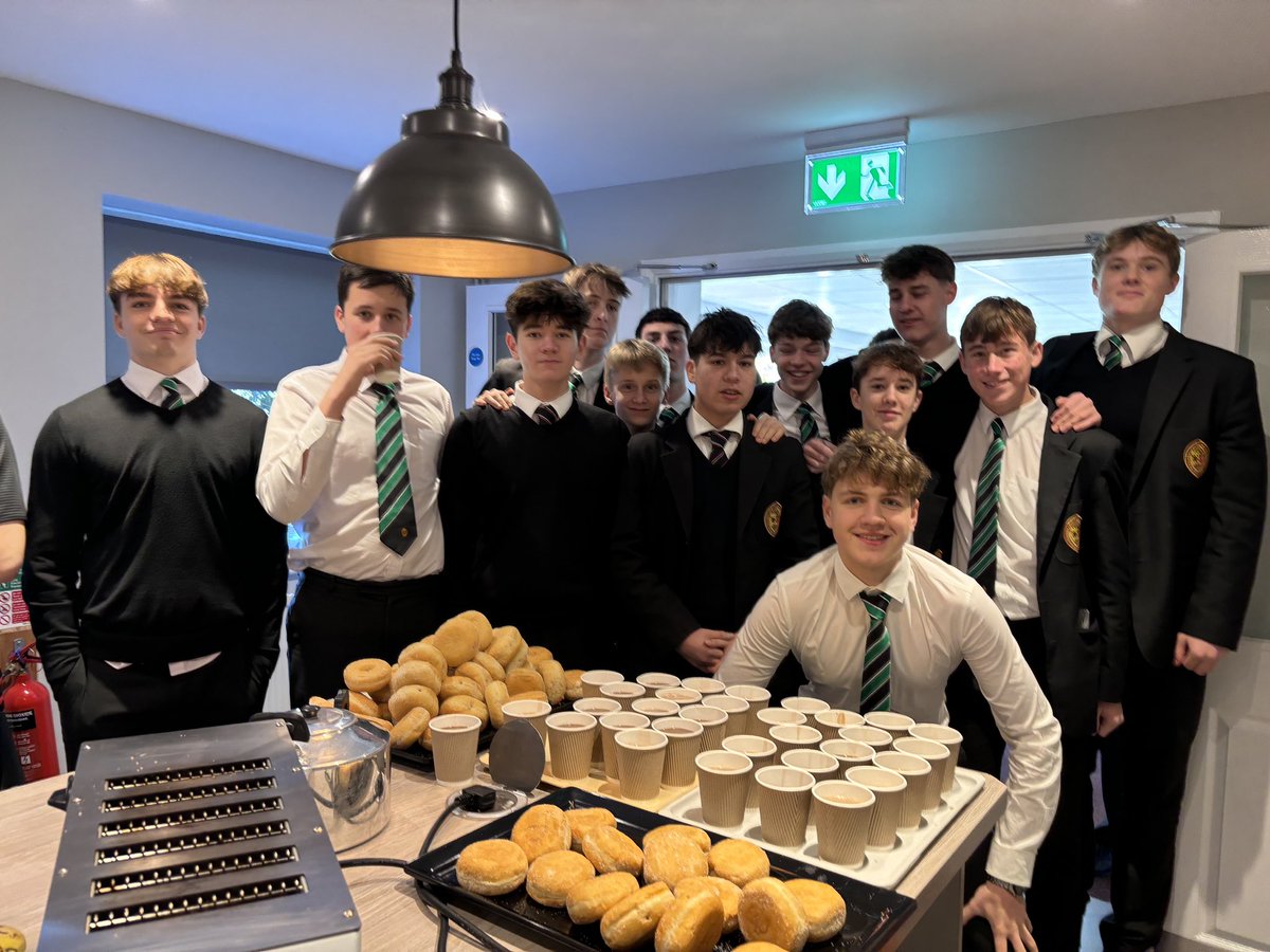 HaywoodsHouse's tweet photo. It was donuts and hot chocolate for the @HaywoodsHouse boys today, just a small thank you for making an effort in keeping their rooms neat and tidy #topstuff #responsibility #care #contribution https://t.co/7RCoWyt0Fb