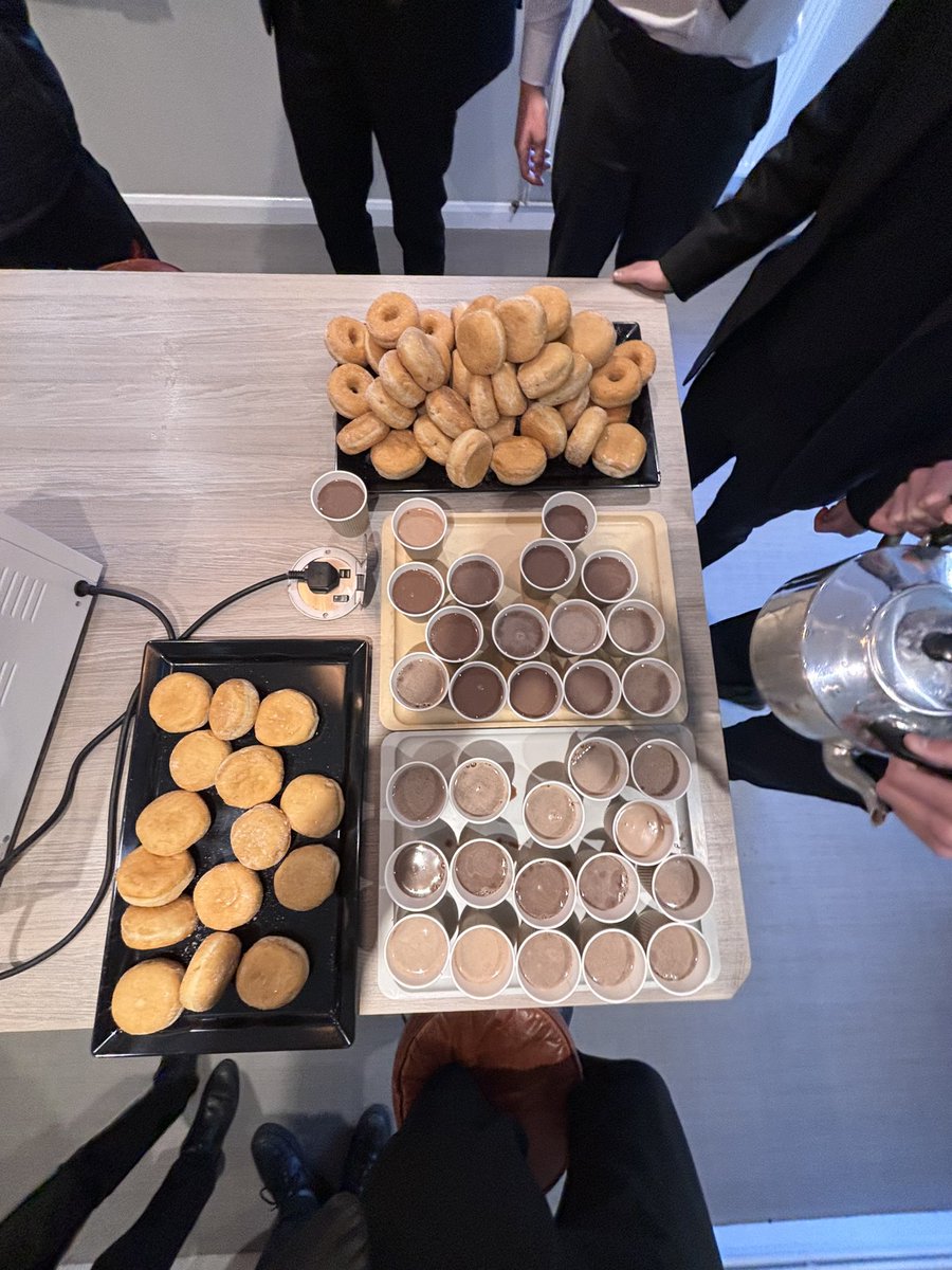 HaywoodsHouse's tweet photo. It was donuts and hot chocolate for the @HaywoodsHouse boys today, just a small thank you for making an effort in keeping their rooms neat and tidy #topstuff #responsibility #care #contribution https://t.co/7RCoWyt0Fb