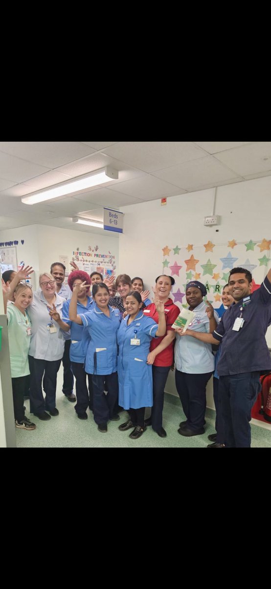 So proud of my team - Ward A11 has just received it’s 3rd GREEN STARS ACCREDITATION 🎉🎉😁
Going for blue!!! 🔹🔹🔹🔹🔹
