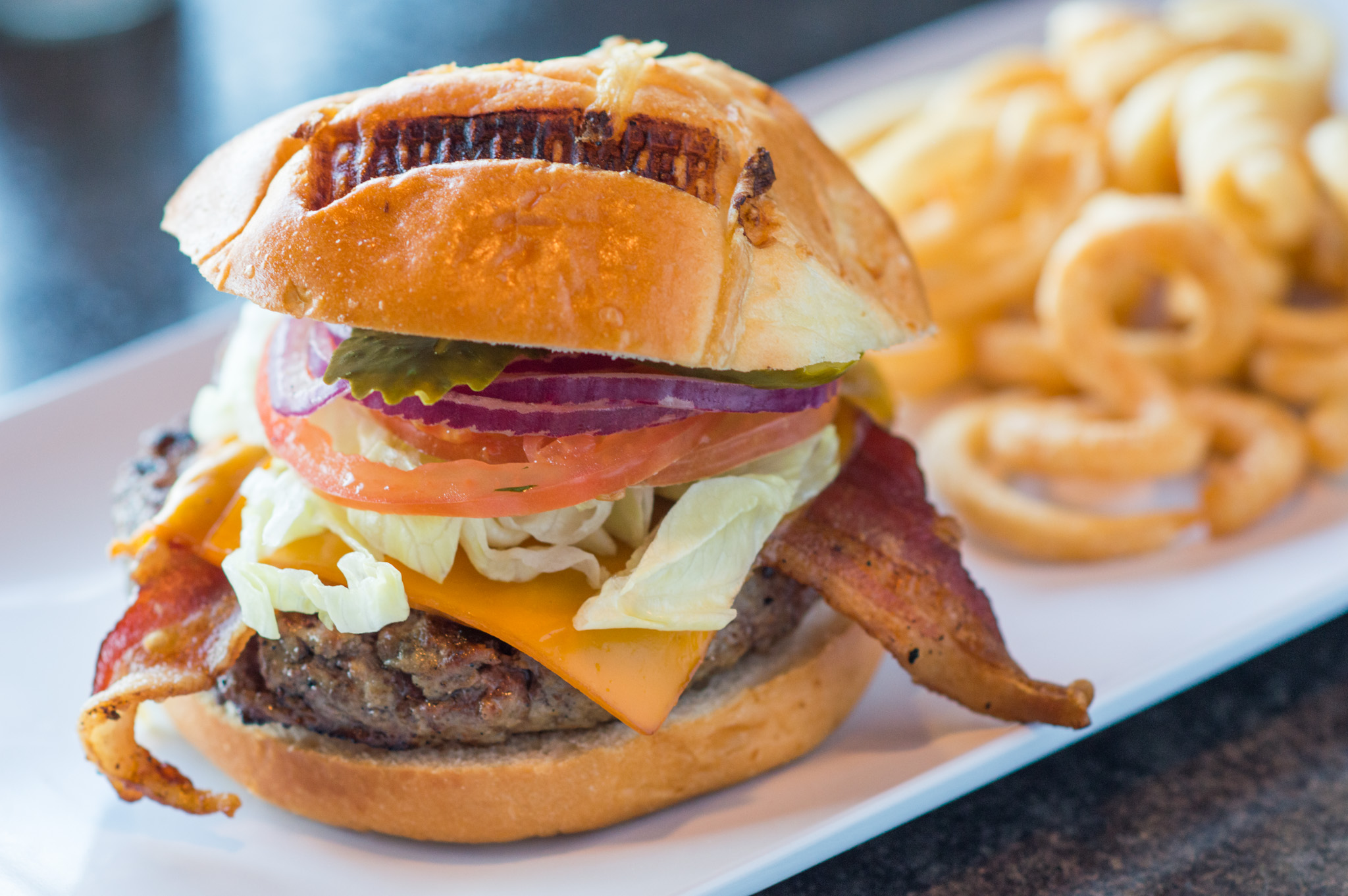 Amazon.co.jp: Russet Burbank Cheese Burger RBB UW : 食品