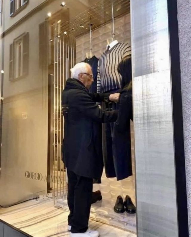 based_pam's tweet image. I’m gonna tell my kids this was bernie sanders