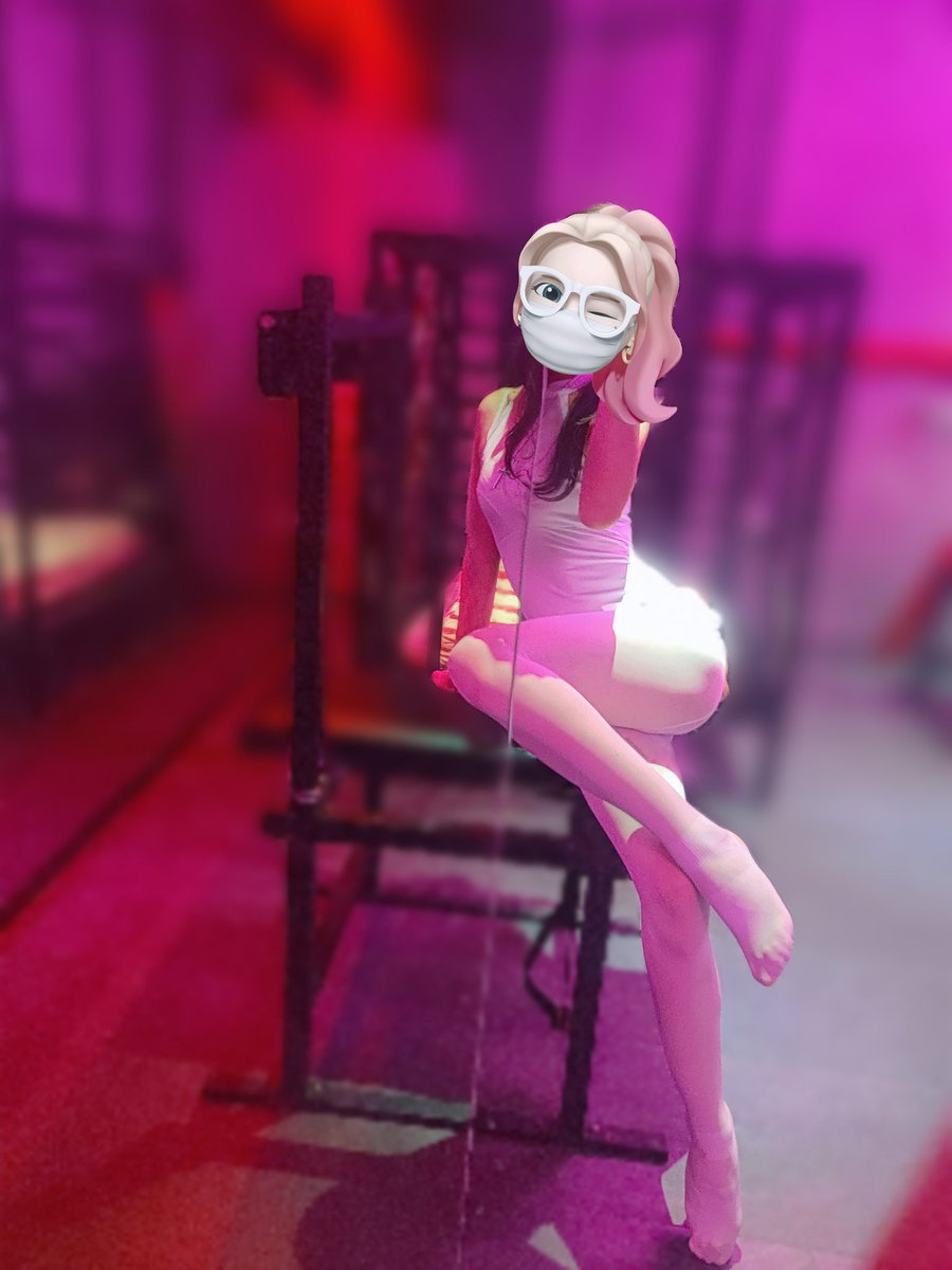 我一个直男这辈子用不到的拍照姿势

#crossdress #伪娘