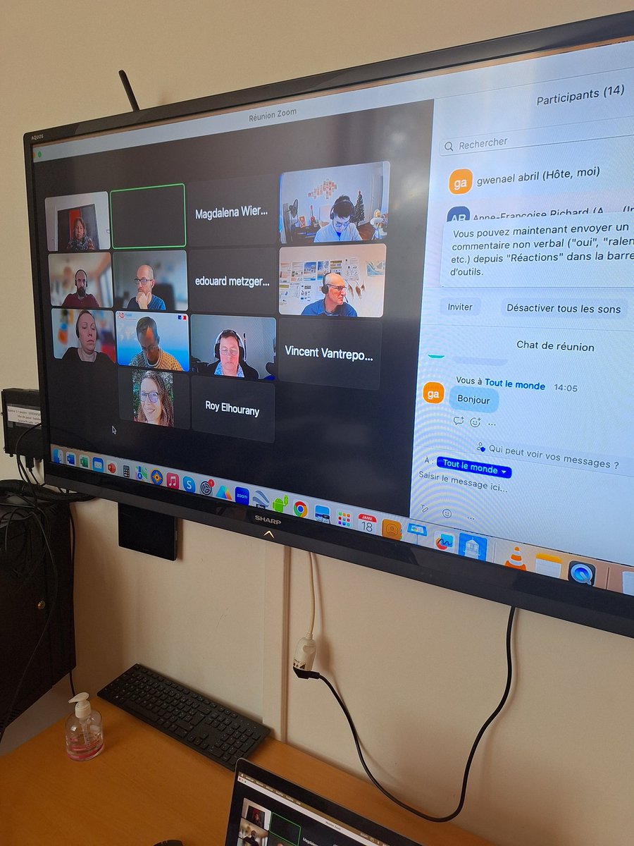 UMR_BOREA's tweet photo. Kick-off au @MNHN_recherche meeting du projet #TROPECOS du PEPR exploratoire FairCarboN
@AgenceRecherche #France2030 sous la direction de Gwenaël ABRIL, directeur de recherche du @CNRSecologie à #BOREA https://t.co/l0aiWqEcFq