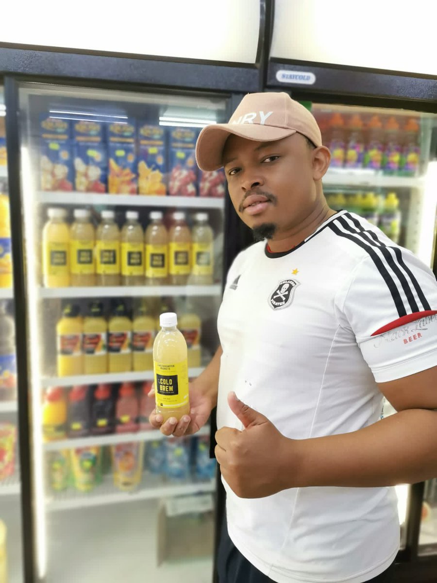 My name is Lwanda Bana… I am a 33 year old budding businessman & Founder of Cold Brew Ginger Beer, from the small town of King William’s Town in the Eastern Cape.