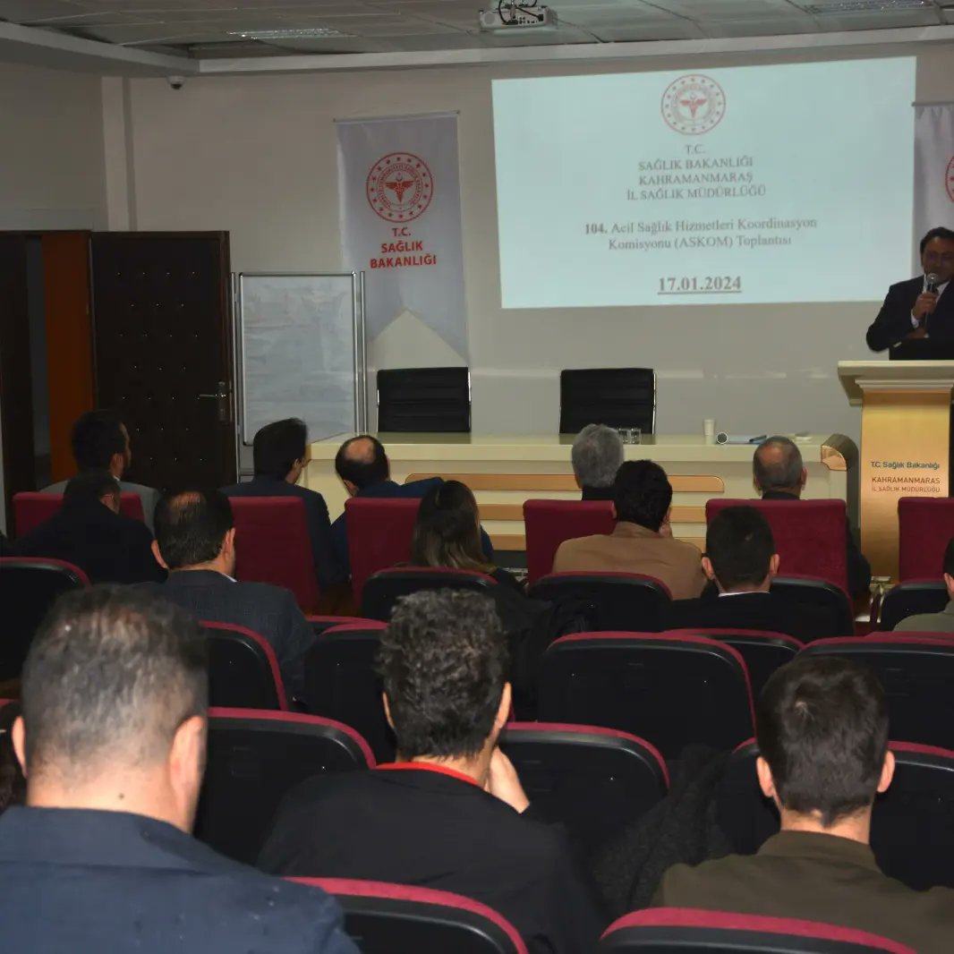 kmarasism's tweet photo. İl Sağlık Müdürümüz Uzm.Dr. Vehbi ŞİRİKÇİ başkanlığında Acil Sağlık Hizmetleriyle ilgili değerlendirmeler yapılarak süreç iyileştirmeleri hakkında görüş alışverişinde bulunuldu.
#kahramanmaraş #sağlık #askom #acilsaglik #112acilsaglik #hastane
@vehbi_sirikci https://t.co/poGy6d5PDf