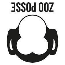 Aquesta vora, on tot arriba podrit i a deshora...