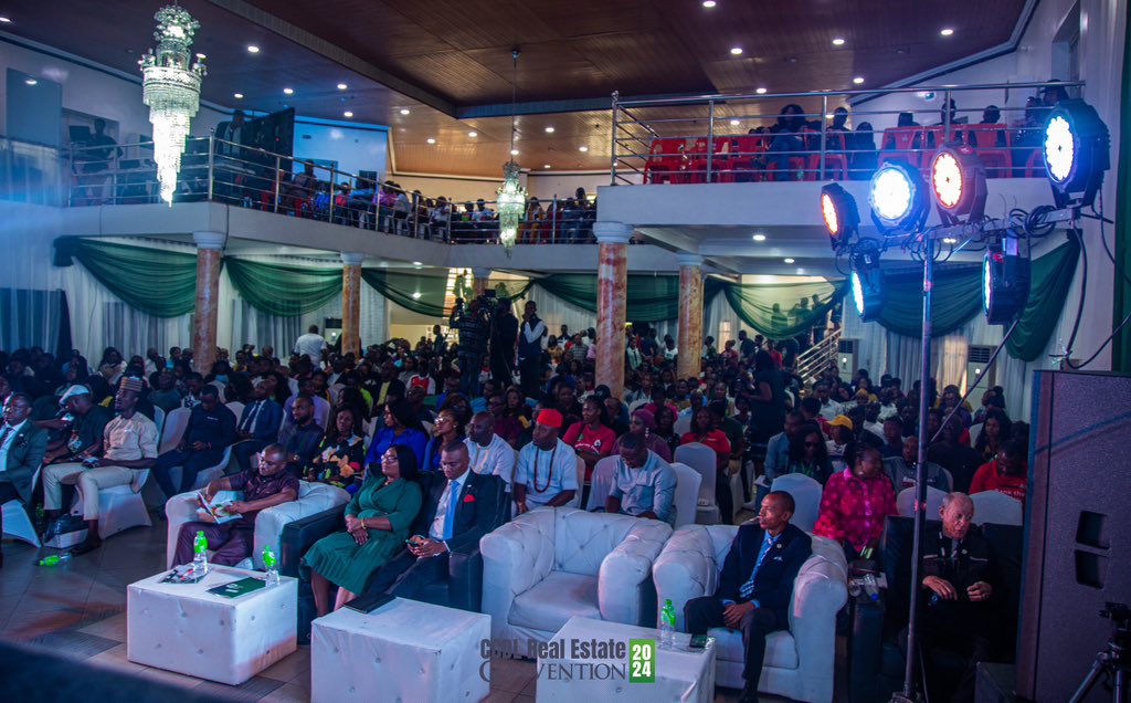 capcitydev's tweet image. Captivating moments at our real estate convention “Breathe”  as our MD/CEO Arc. Uche Kalu delivers a powerful message – 
a breath of fresh inspiration for our team and investors.

#RealEstateLeadership #Breathe