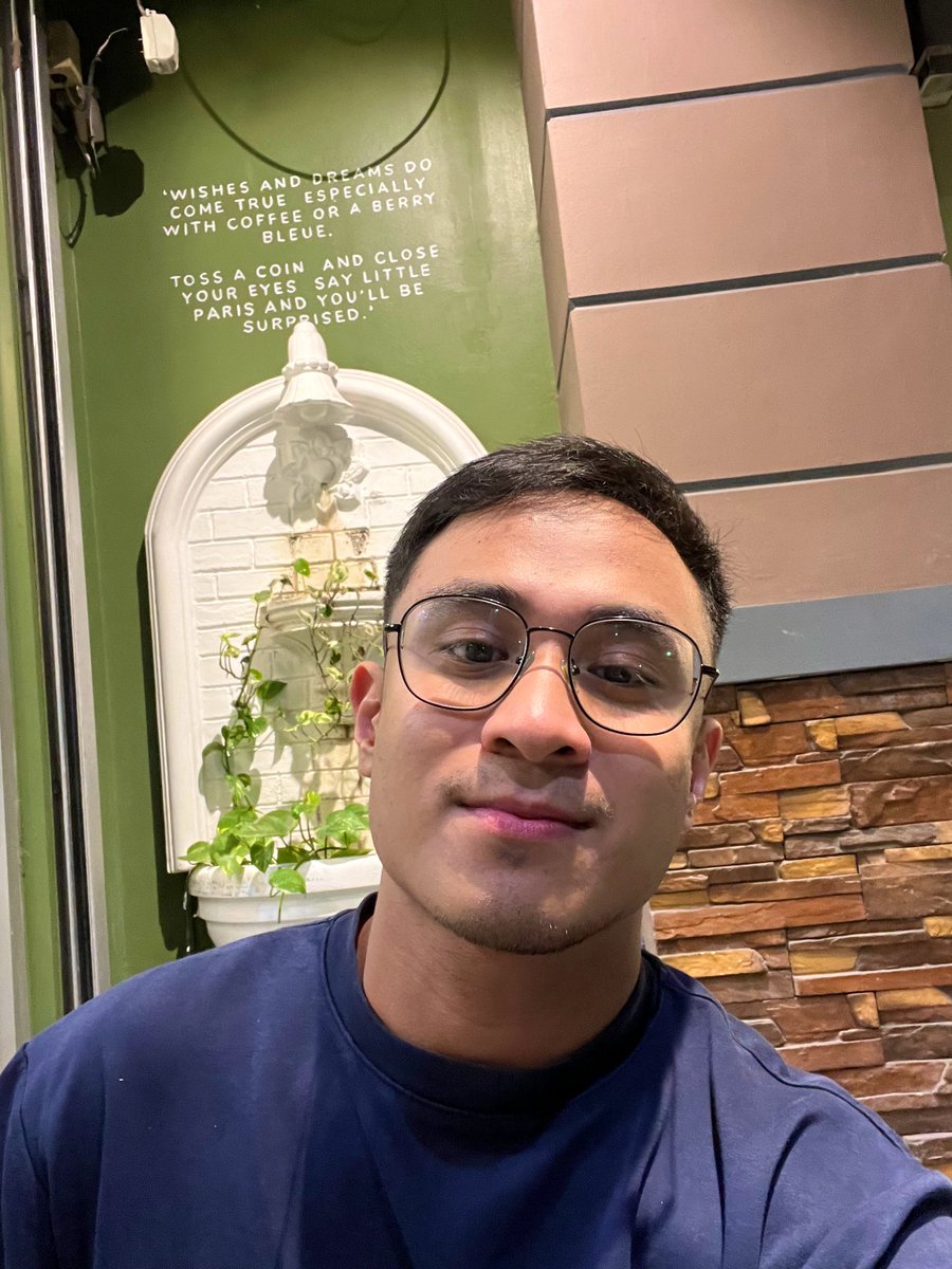 deks ✨ tweet media