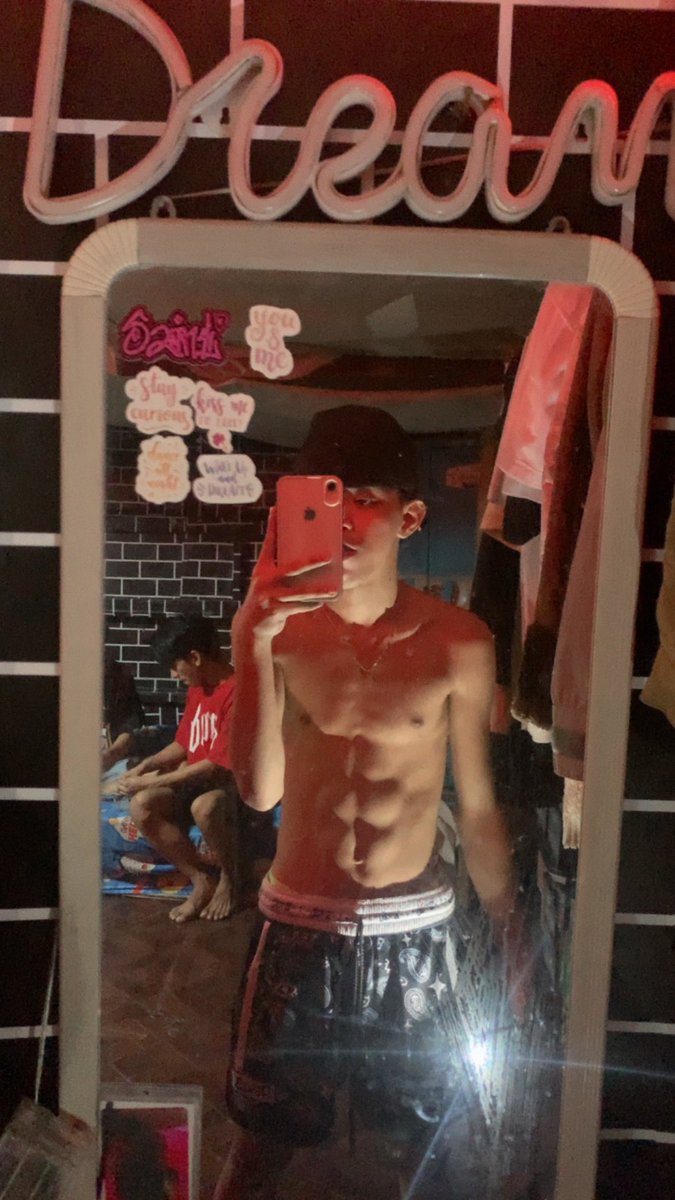 naiidikk's tweet photo. Dm pag usapan naten kung magkano. 💦💦 https://t.co/Dwk2y645RM