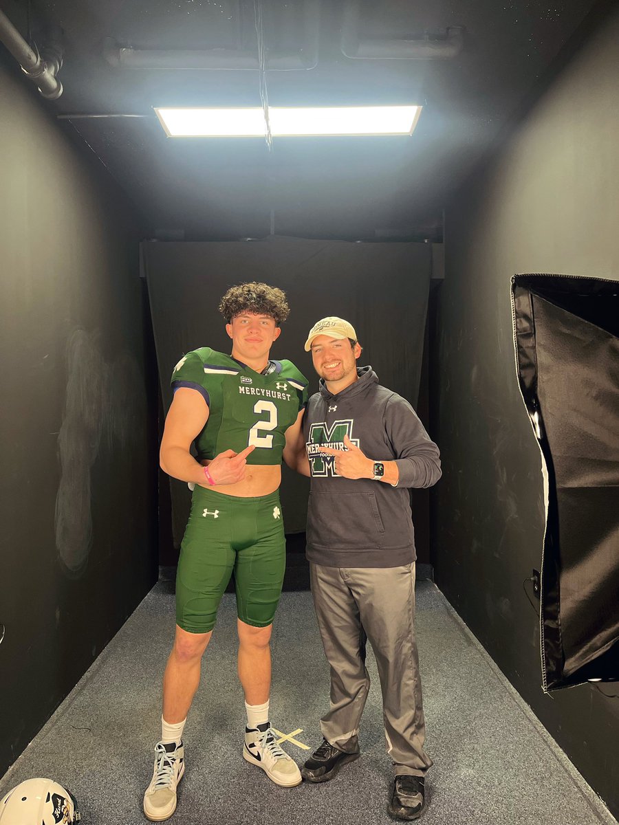 Azadio45's tweet photo. Had a great visit yesterday with @zconowal31 @MercyhurstFB looking forward to see what part this program will play in my future years! https://t.co/V5mWfKXhcS