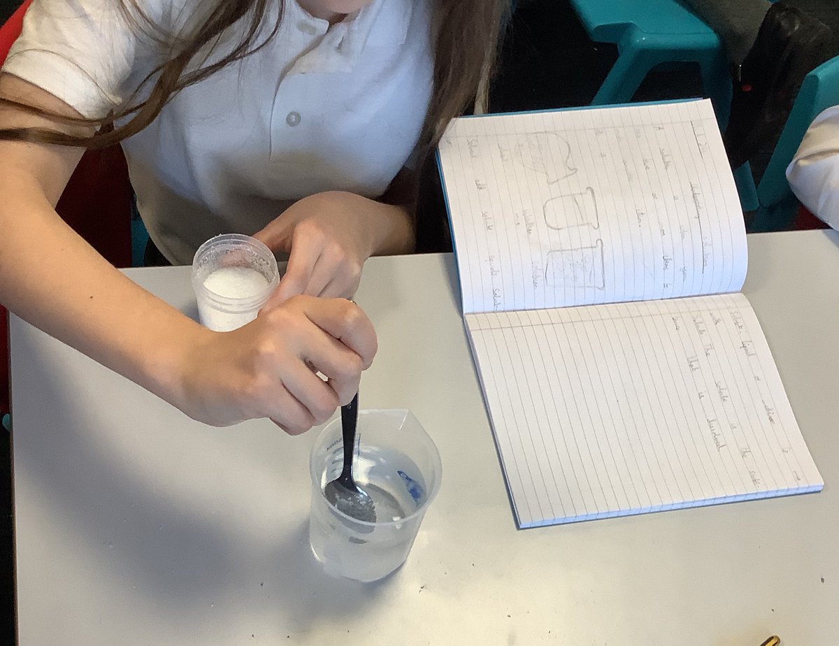 westheathprim's tweet photo. #WHPSClass12 are scientists! Today we learnt the terms solvent, solute and solution. We mixed and observed different solutions to explain what we could see happening. We also discussed saturation and factors affecting dissolving. #WHPSScience https://t.co/TLqMvWCJnK