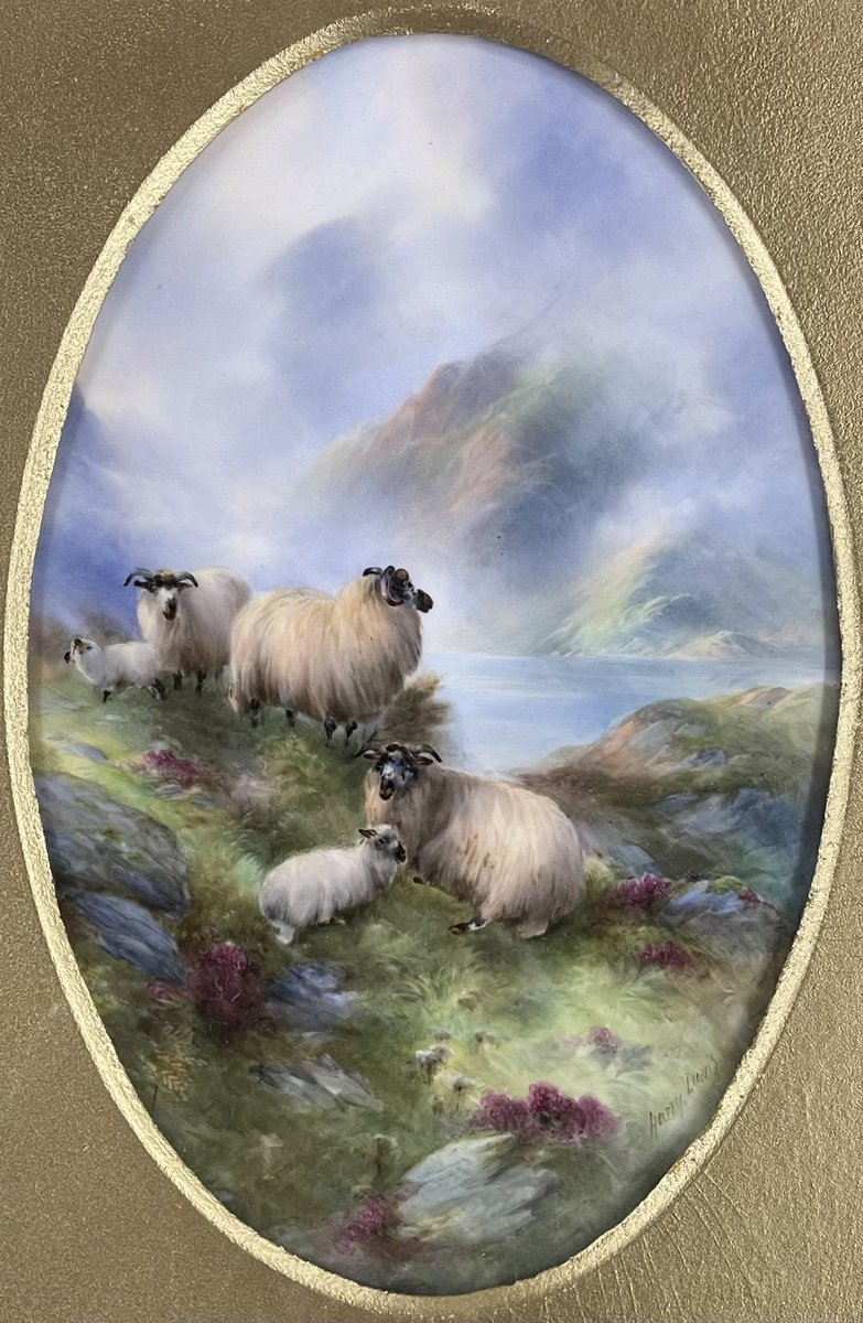 A well painted plaque by Harry Davis sold for £6,000