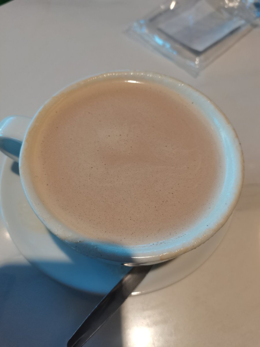 elleg82's tweet image. Worst flat white ever @CostaCoffee . Asked for it to be made again, Baristas response " iv already made it again". Undrinkable......#shitservice