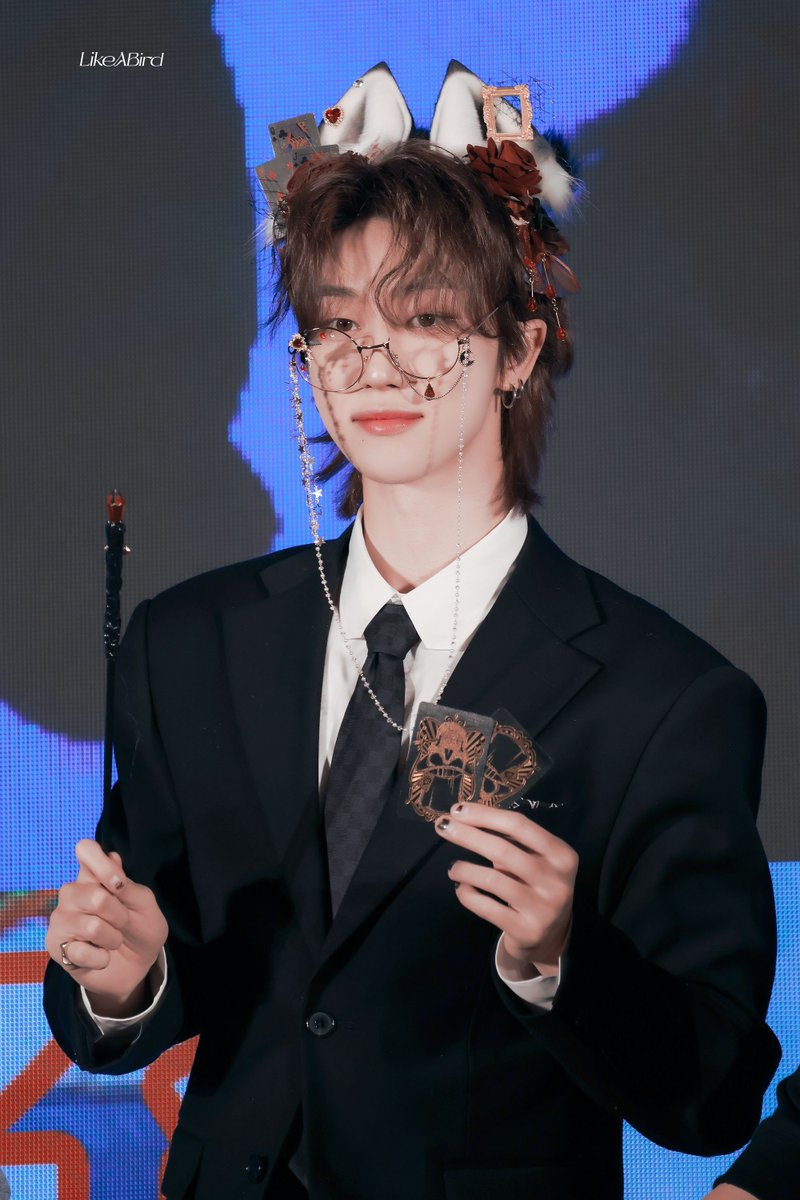 LikeABird_the8's tweet photo. 240118
🪄
#디에잇 #THE8
#서명호 #徐明浩 #ミンハオ
#세븐틴 #SEVENTEEN https://t.co/Rps8MoJVss