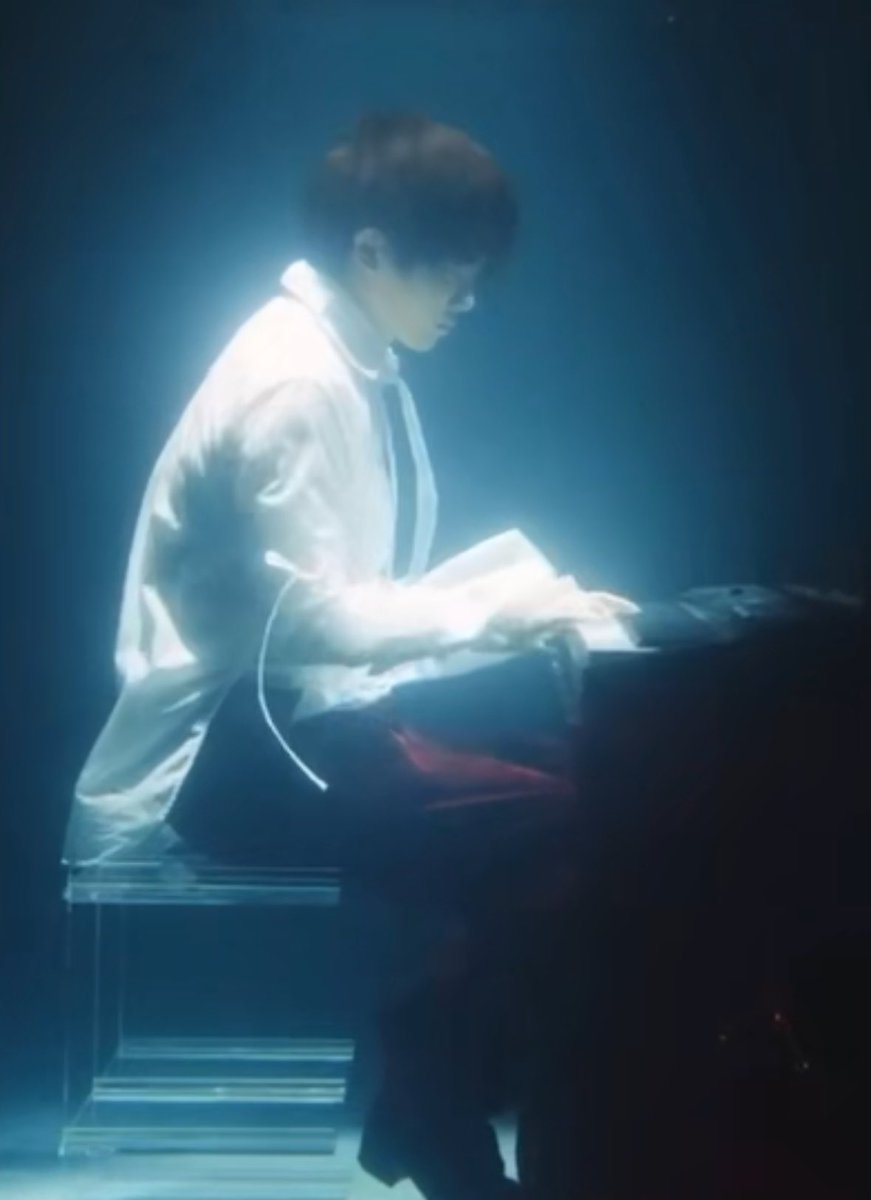 새벽 ◡̈ tweet media