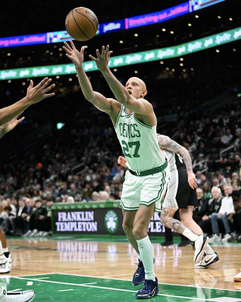 ✅ First NBA minutes for <a href="/jordanwalshlife/">Jordan Walsh</a> #bleedgreen