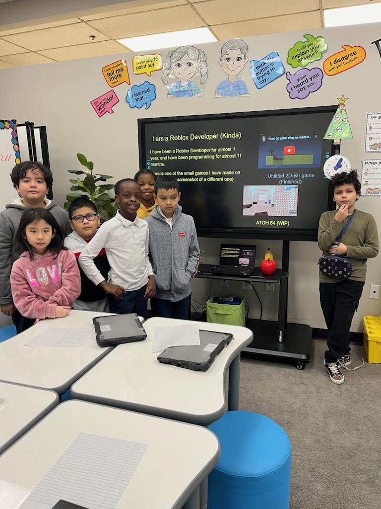 PrincipalWunder's tweet photo. Students Teaching Students at #CCB34- Toni R., 5th grader, was the guest speaker for CCB's 3rd grade GAL class. Toni gave a presentation about coding and the website Scratch to help kickstart the 3rd graders. Great job, Toni!!! @BaltCitySchools @SonjaSantelises @John_L_Davis_Jr https://t.co/ZuKmNAwXxp