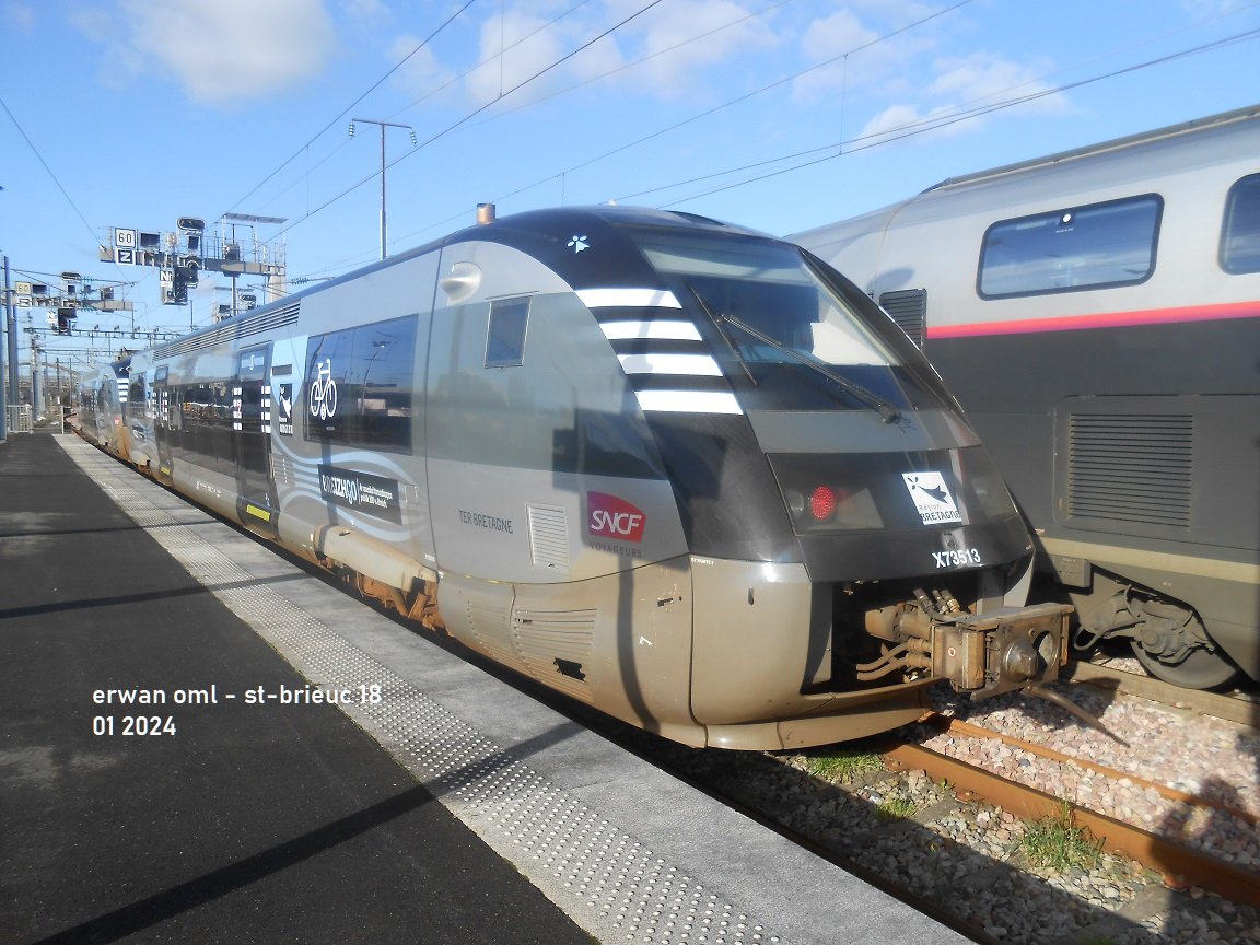 titibreton25600's tweet photo. X 73513
4 ans séparent ces deux photos 📷 https://t.co/jbDK6ZDPSq