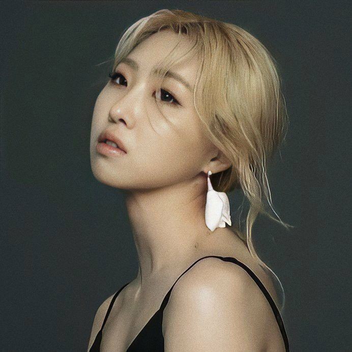 NamiWrites's tweet photo. Happy Birthday 2NE1 Minzy 🥳🎉

#BlossoMinzyDay 
#Minzy #2NE1 https://t.co/G3ZtDp3gZs