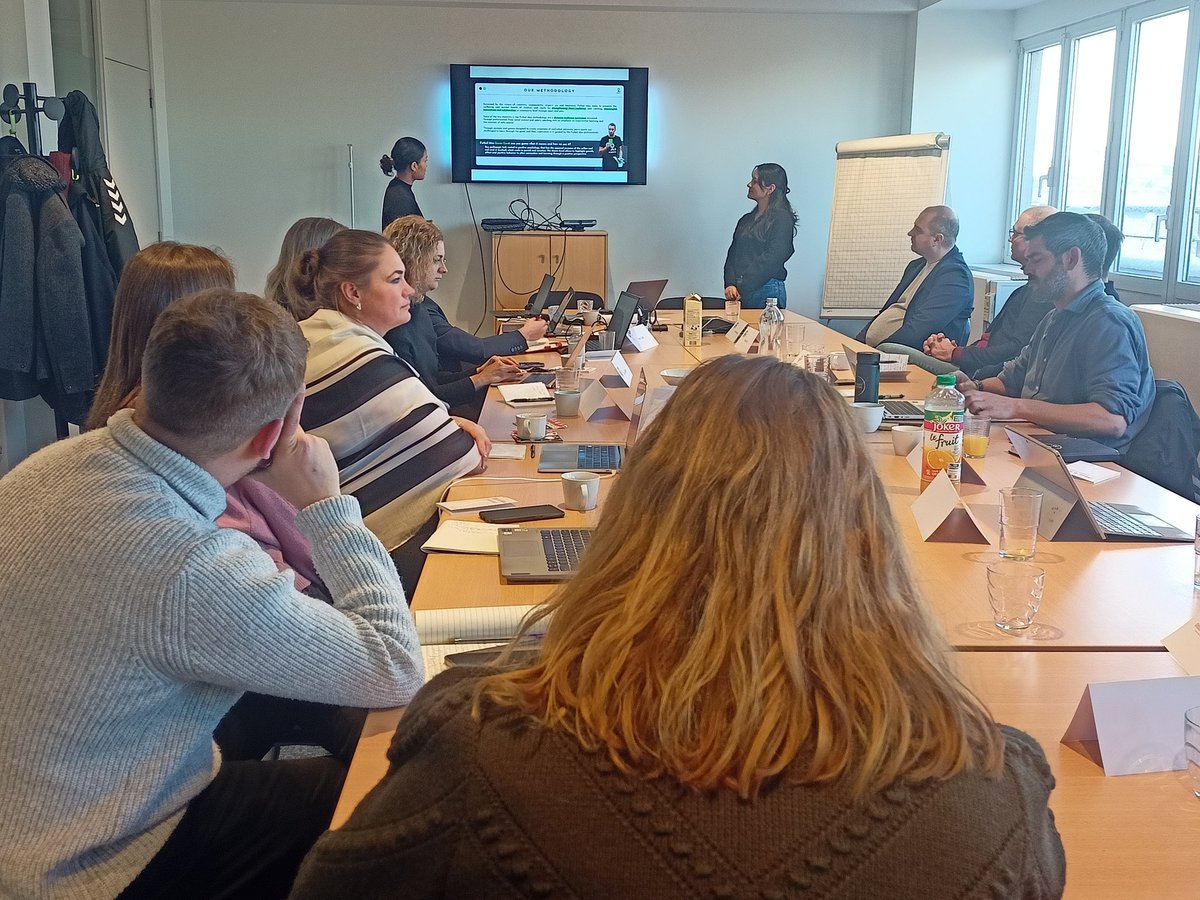 SportandCitizen's tweet photo. 📍What a productive day! The Planet Ball project started today with the kick off meeting in Brussels.
➡️ The goal of the project is to use #football as a tool for environmental #education for young players.
Thanks to all partners for attending this meeting.
#PlanetBall https://t.co/FRL1Em52KP