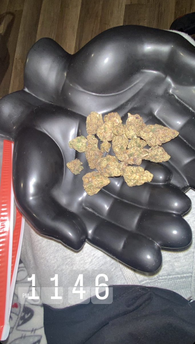 Ashley115miller's tweet photo. Goodmorning 🥰wake and bake https://t.co/HQE0ux5YEg
