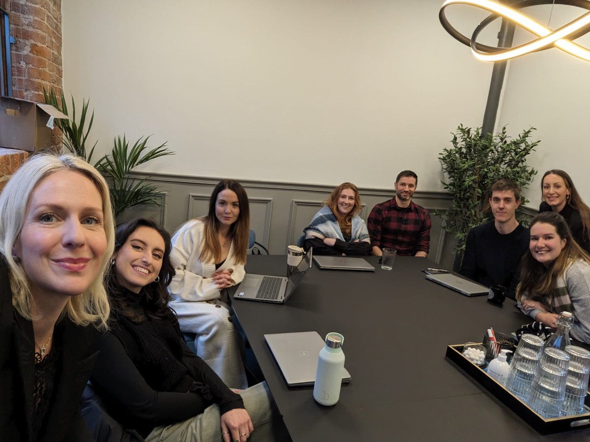 Brains brewing and ideas stewing! Today, our amazing research team and marketing gurus aligned under Lauren's leadership to set our 2024 roadmap! Shout out to our MCR neighbours & food hotspot @TheGreenLab_MCR for the delicious brain fuel! 🥙 #ResearchTeam @substance2005
