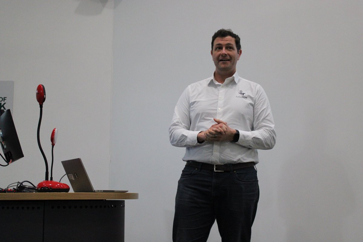 Sponsors <a href="/turboTEM/">turboTEM</a> <a href="/DENSsolutions/">DENSsolutions</a> <a href="/thermofisher/">Thermo Fisher</a> Insight Chips and Lennox took part in the TechoBite sessions and gave highlights of their microscopy equipment and new tech! Delegates can visit their stands during the #MSI2024 conference! <a href="/UL/">University Of Limerick</a> <a href="/MicroscopyIrl/">Microscopy Society of Ireland🔬</a> @BernalNews