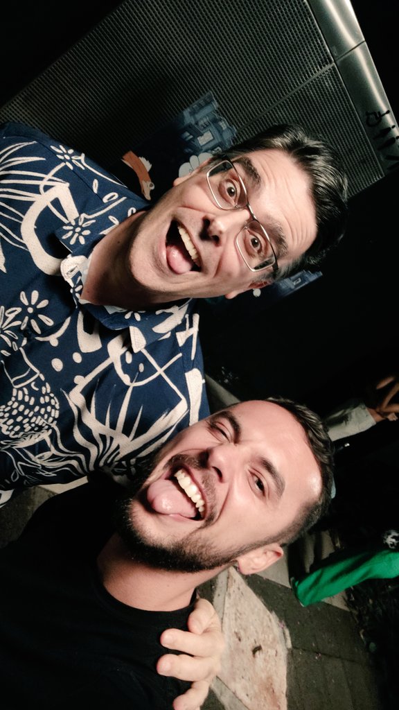 Briggs querido, foi um prazer te encontrar ontem! Não há nada no mundo que pague um tempo bem gasto conversando sobre as coisas que amamos fazer, com as pessoas que mais nos inspiram na vida! Todo o sucesso do mundo na sua jornada! ❤️