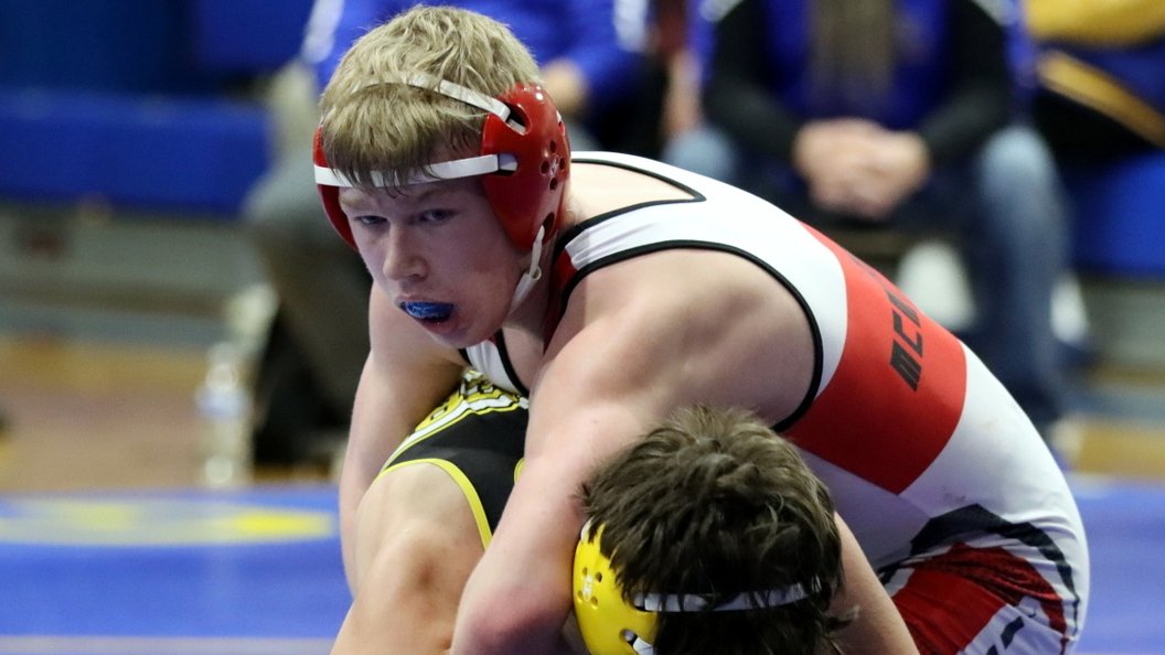 ⭐Wrestling⭐

Photos have been posted from the January 17th varsity wrestling match at Clyde.

redmenphotos.com/2023-Winter-Sp…

#RedmenPride <a href="/BHSRedmen/">Bellevue High School</a> <a href="/bcsredmensports/">Bellevue High School Sports</a>