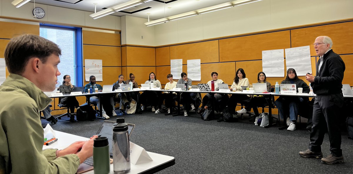 CPRL4ed's tweet image. We&apos;re thrilled to kick off a new semester with this impressive group of aspiring #leaders! Here&apos;s to the next few months of learning to transform how public #school systems serve #students and families with a deep interdisciplinary dive into #equity, #governance, and #democracy.