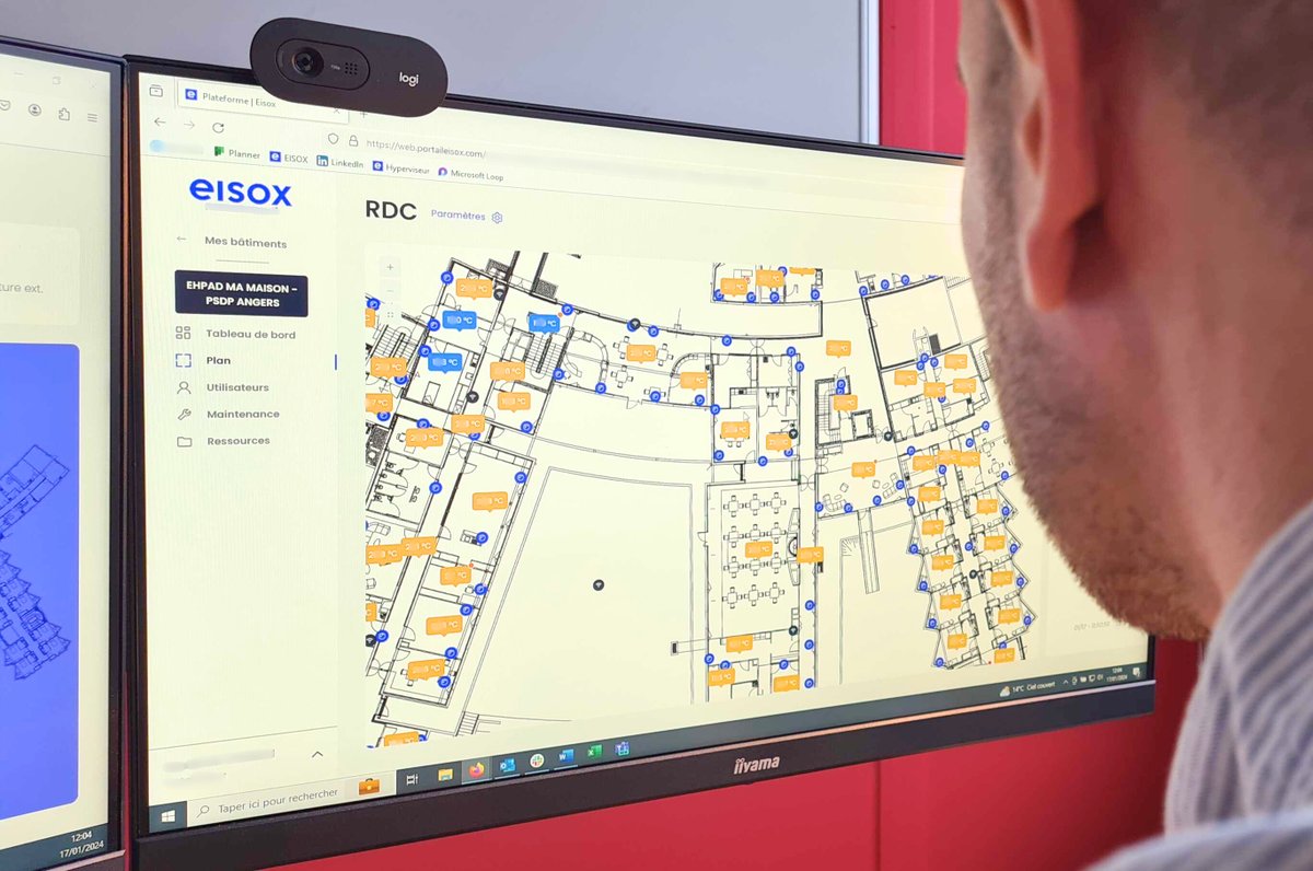 EisoxCompany's tweet photo. #Client|📷Retour sur le déploiement d'un l'EHPAD à #Angers
👉293 radiateurs équipés de têtes th. intelligentes
👉La #GTEB Eisox régule la prod° et la distrib° d'eau chaude
👉L'#hyperviseur Eisox offre un pilotage multisite et datavisualisat°
#Sante #CTEES https://t.co/gEGTERN5KE https://t.co/dvjWWiMsAE