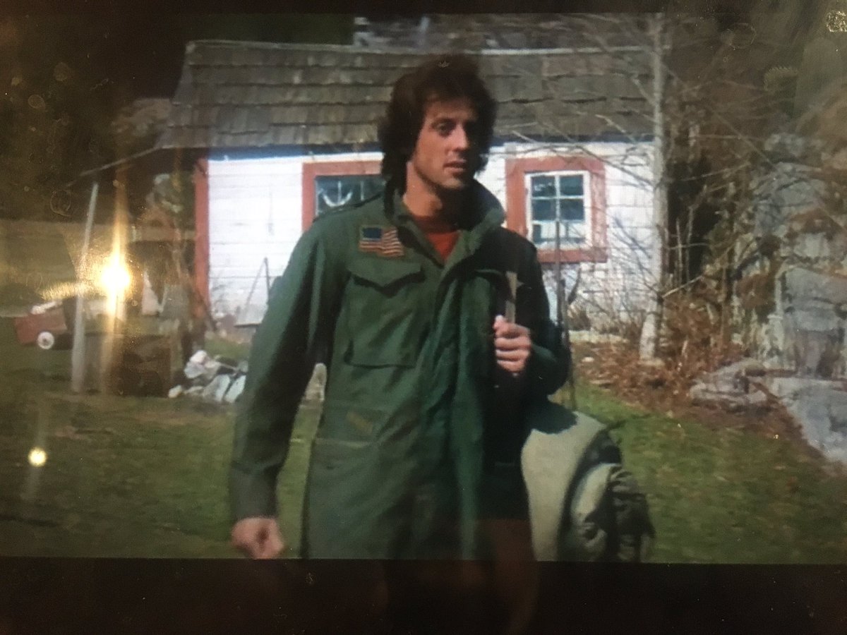 dendnepro's tweet image. Дивлюсь фільм як військовослужбовець ЗСУ повернувся після війни у рідне село, а там коррупція піздець