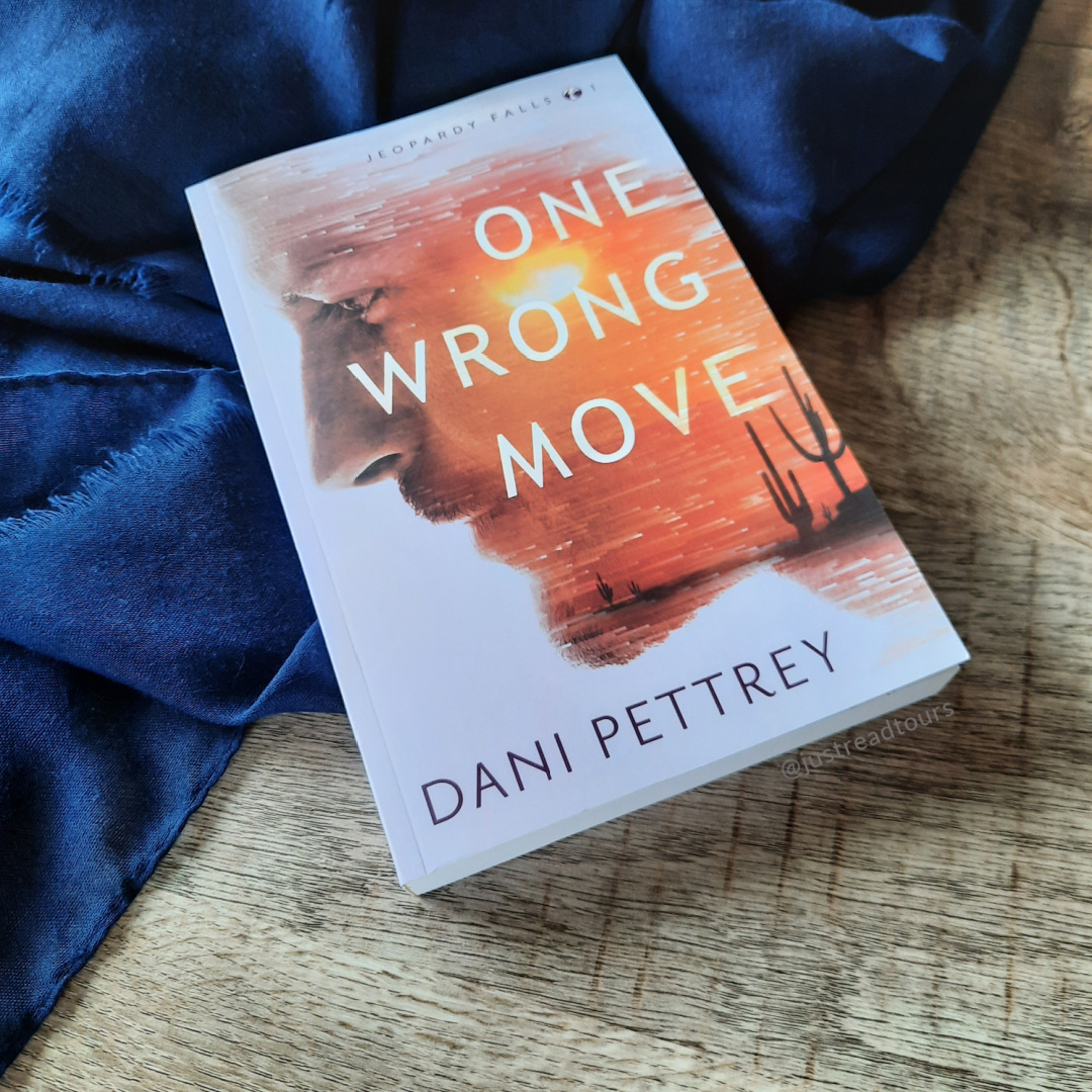 suziewaltner27's tweet photo. Taunting riddles. A deadly string of heists. Two broken hearts trapped in a killer’s game. Preorder your next #upallnightsuspense. One Wrong Move by Dani Pettrey is coming Feb 6! Visit @justreadtours profile link to learn more & order. #onewrongmove #danipettrey #justreadtours https://t.co/RY8pmD0GTb
