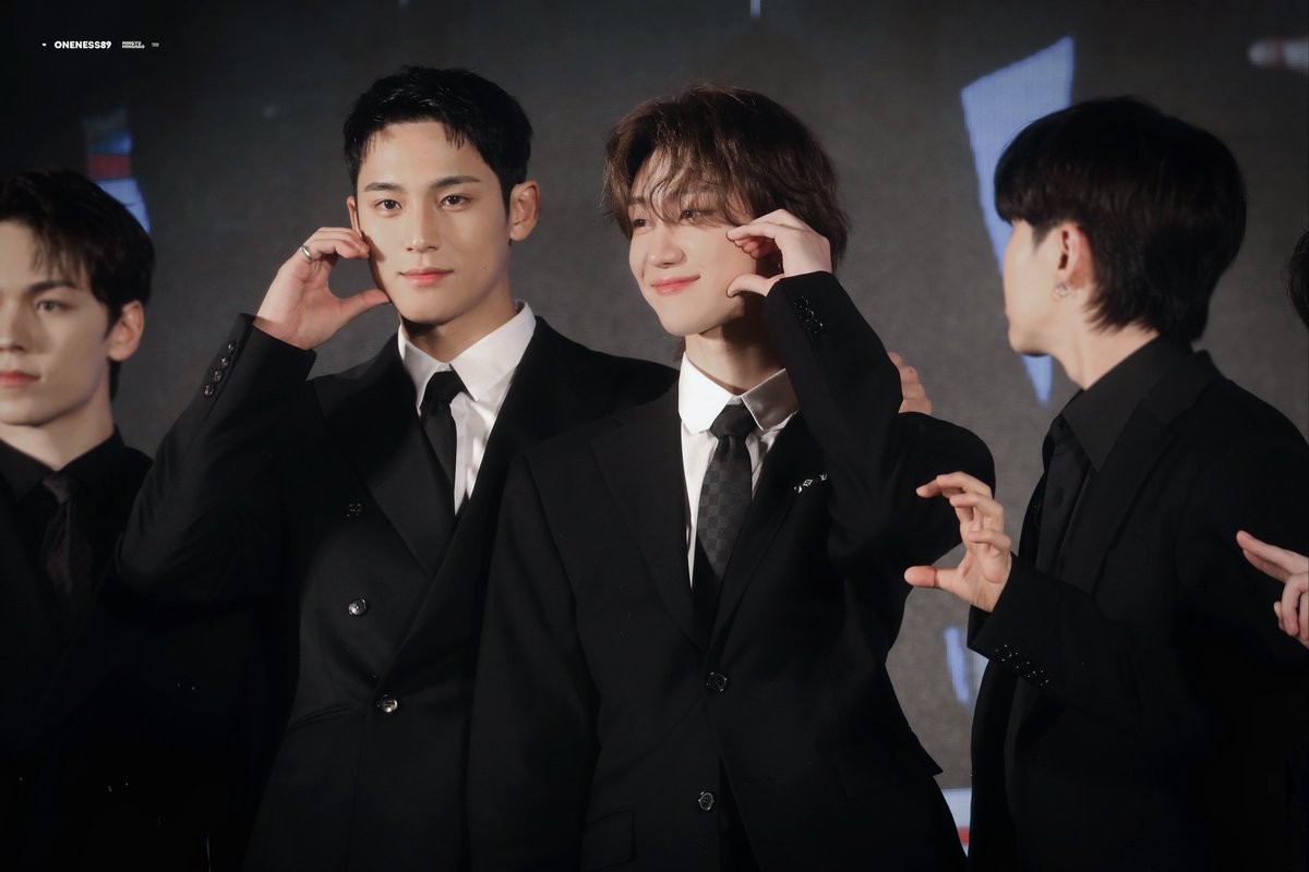 89oneness's tweet photo. 240118
🐶🐸
#규잇 #gyuhao
#민규 #MINGYU #ミンギュ
#디에잇 #THE8 
#서명호 #徐明浩 #ミンハオ https://t.co/QNOeQ3Hamk