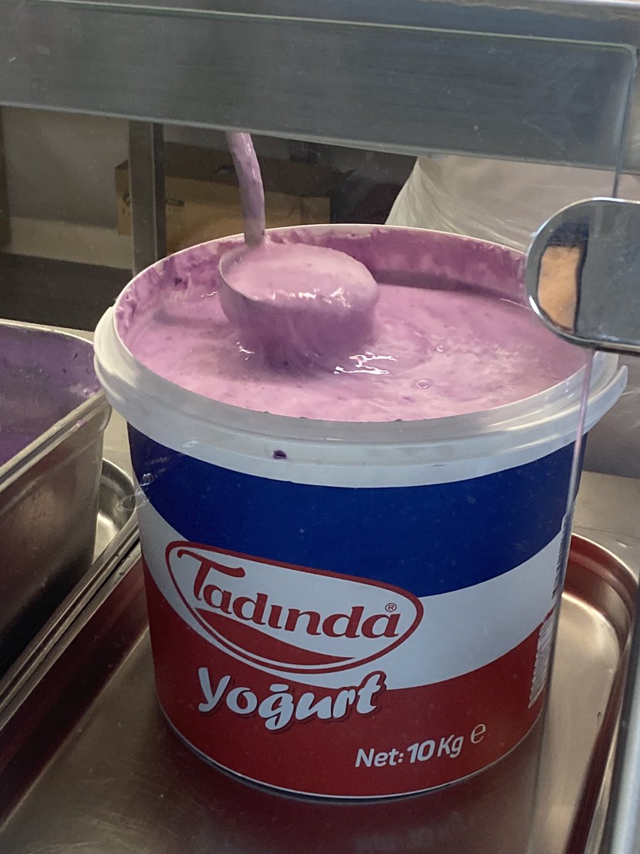 Yurtta ilk yılım, listede pembe sultan yazıyordu buymuş.