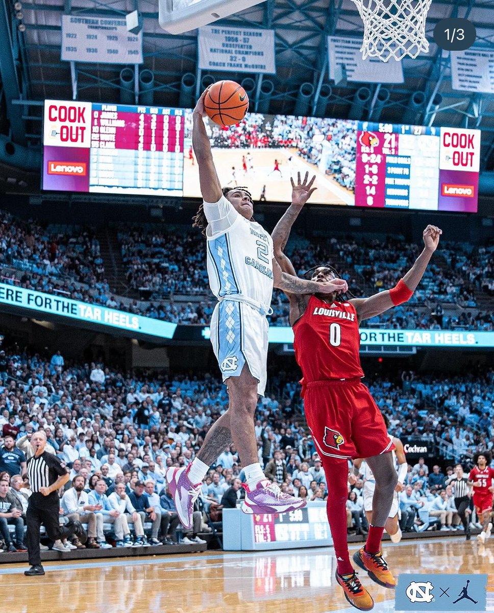 BadenJaxen_'s tweet photo. My favorite player in college sports right now. He ain’t even really get started yet! ⏳#Elliot https://t.co/eF1KLm5Uwc