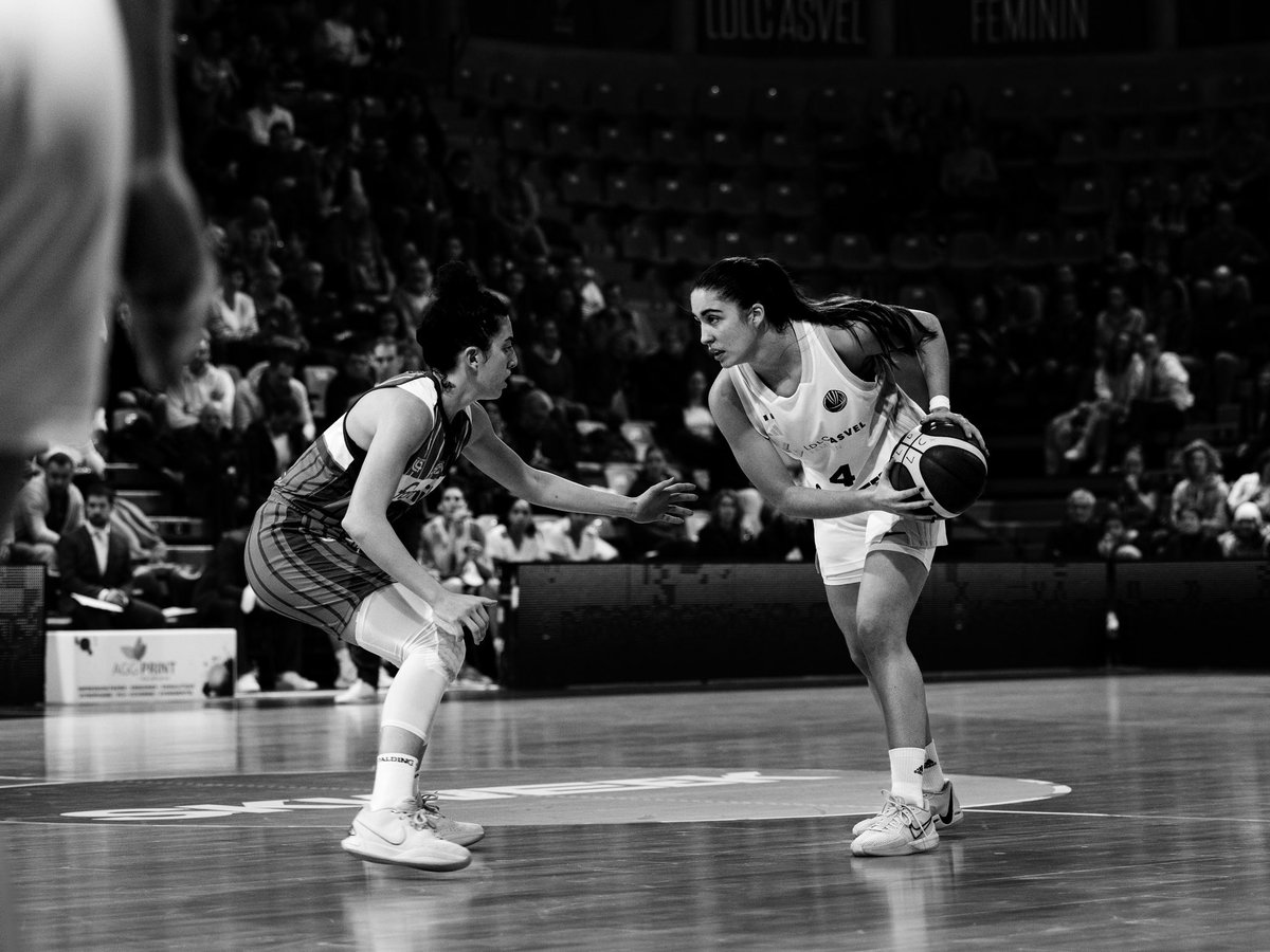 ASVEL v Schio 📸🏀

Our lionesses put up a great fight but were unable to overcome Schio in the EuroLeague 

©️ Pauline REGZ - All Rights Reserved 

#ASVElles #EuroLeagueWomen