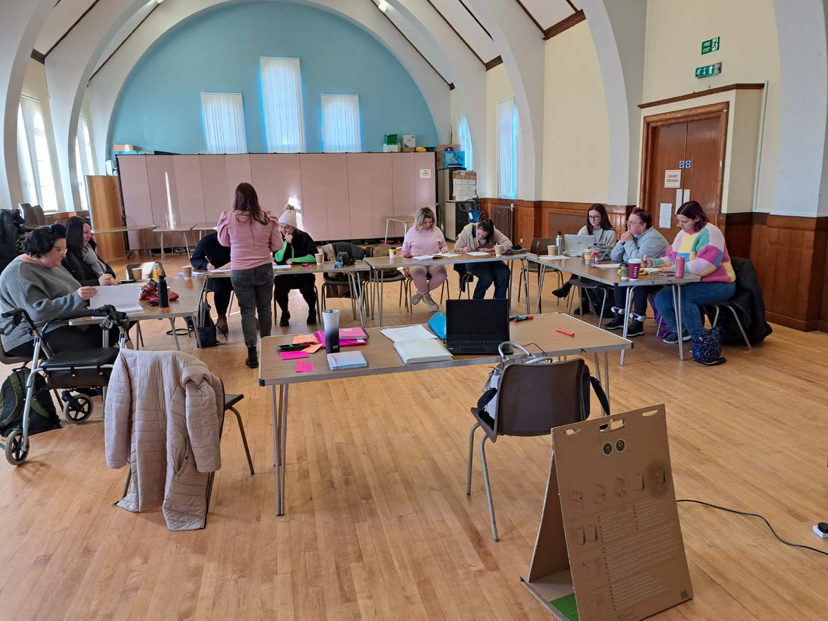 ScottT1910's tweet photo. Today was the first session of our Personal Development in a Beauty context course delivered at Lochside Community Centre. The course is run in partnership with Ayrshire College.  Well done!🙂 @CLD_SAC @ThrivCom_EmpSAC @Onofrio_Ann #ThrivingCommunities #workingforwallacetown https://t.co/knMspoyIRU