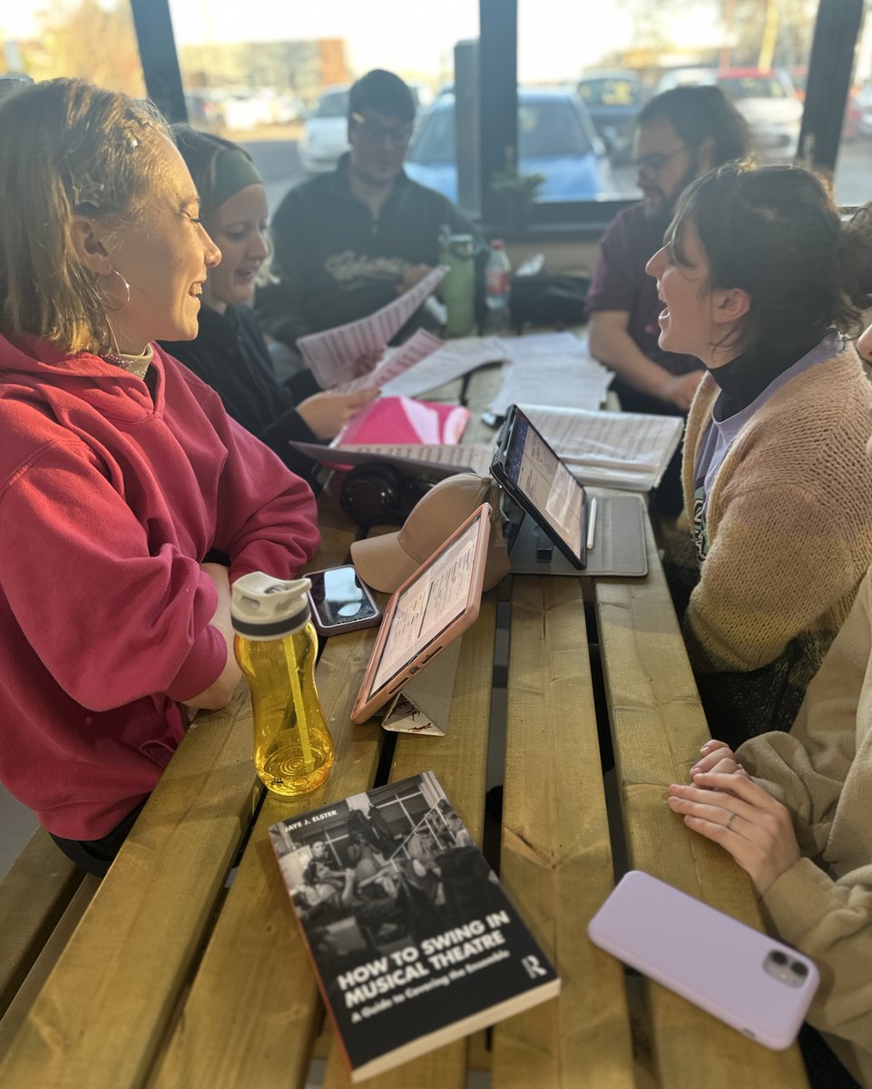 PPAcademyUK's tweet photo. Our talented 2nd-year Musical Theatre students are preparing to embark on their swing project tomorrow! We can't wait to see their progress across the next 9 weeks🎵🎭
#musicaltheatre #swingproject #swingmaps #dance #singing #drama #theatre #2ndyears https://t.co/MwyOejRxrH