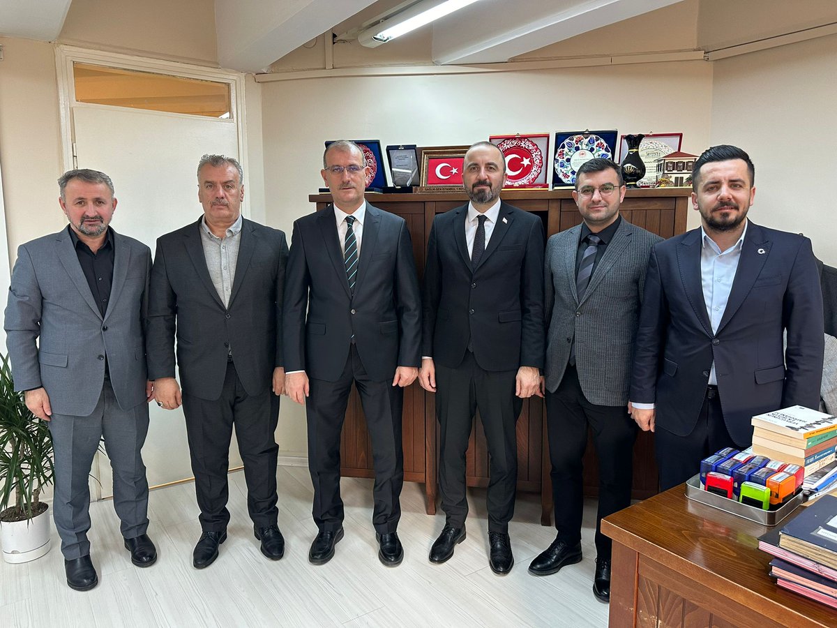 Genel Başkan Yardımcımız Yavuz, İstanbul’da Üyelerimiz İçin Sahadaydı

Haberin devamına web sitemizden ulaşabilirsiniz⤵️
ozsaglikis.org/2024/01/18/gen…